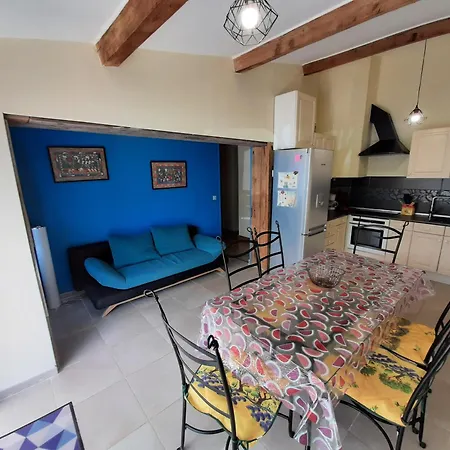 Lotus Holiday home Cebazan