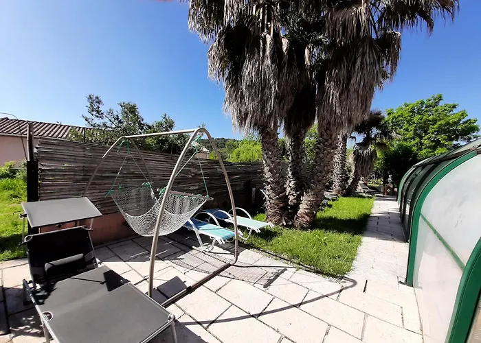 Lotus Vakantiehuis Cébazan