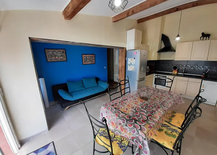 Lotus Vakantiehuis Cébazan